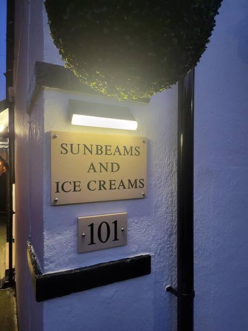 Villa Sunbeams And Ice Creams Scarborough Exterior foto